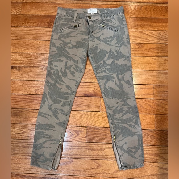 Current/ Elliot Camouflage Women’s Jeans - Picture 1 of 7